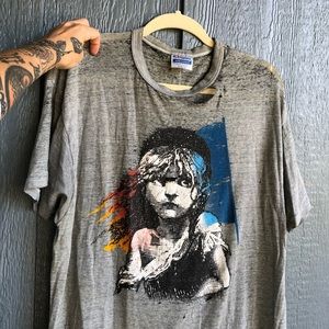 Les Miserables thrashed vintage tee Size men’s L
